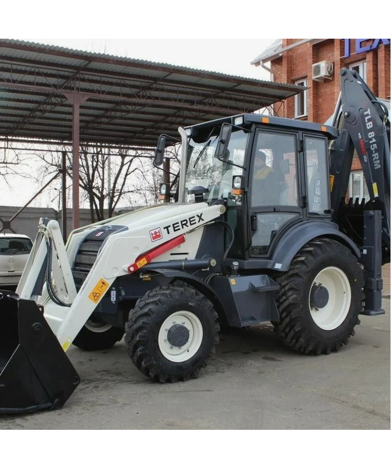 Стекло переднее левое Terex-840 T100026 Стекло переднее левое Terex-840 T100026