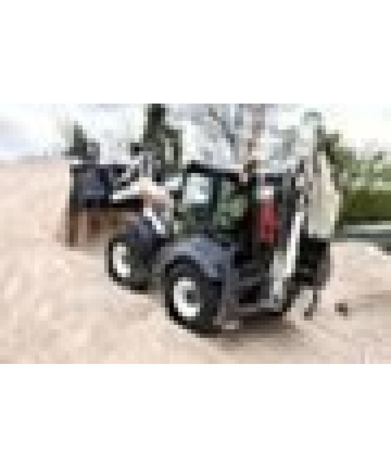 Стекло заднее дверь в сборе Terex (замена для 6109039М91) Стекло заднее дверь в сборе Terex (замена для 6109039М91)